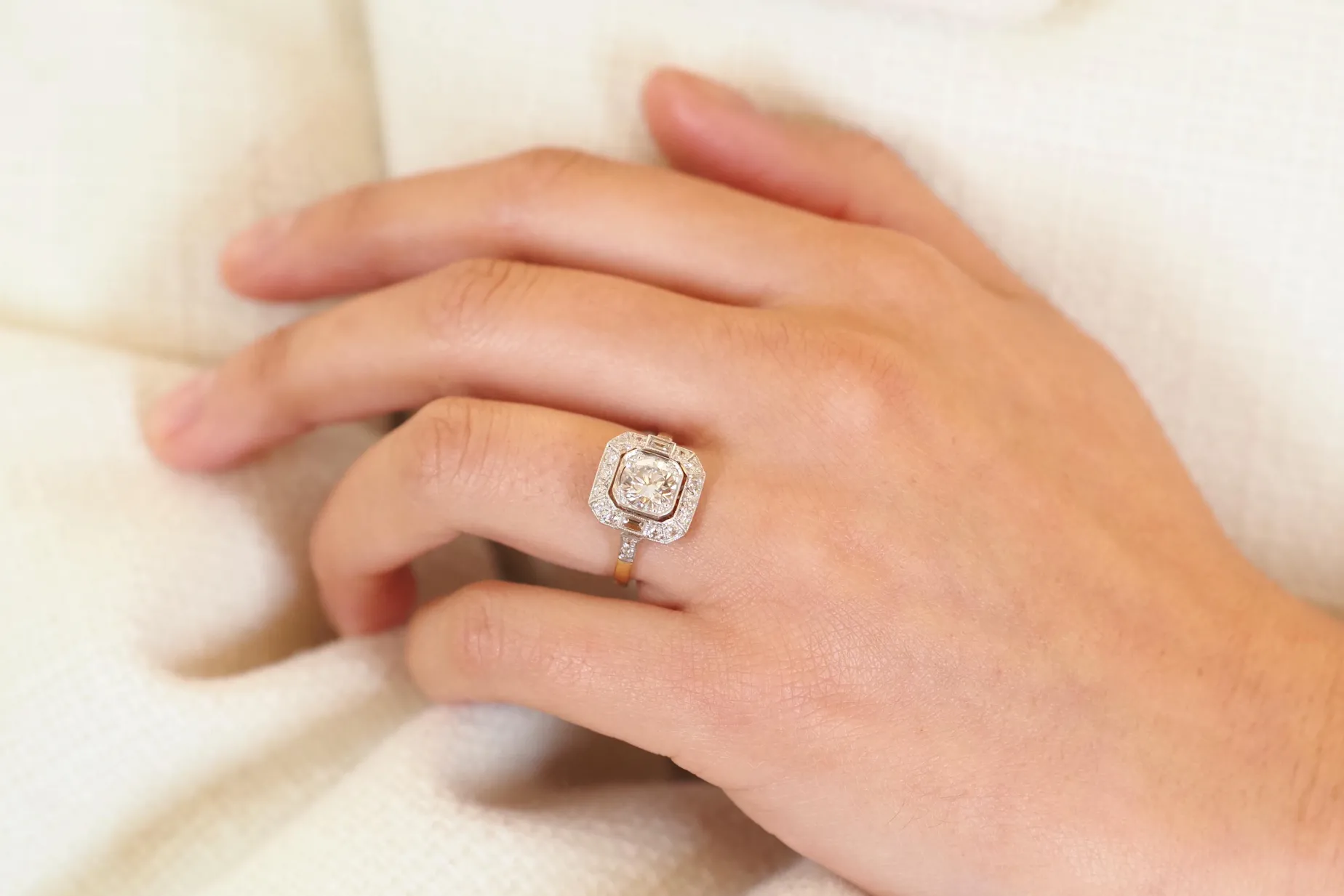 Bottazzi Blondeel Bague art déco diamant 1,05cts en or et platine Sale