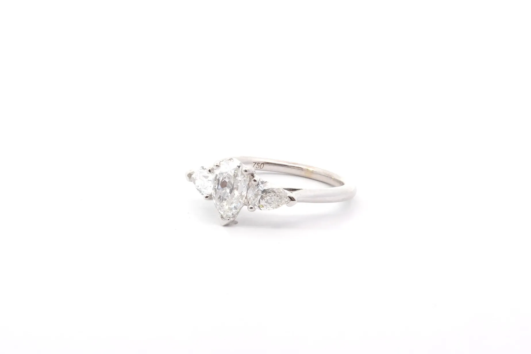 Bottazzi Blondeel Bague diamant poire 1ct D/SI2 en or 18k Discount