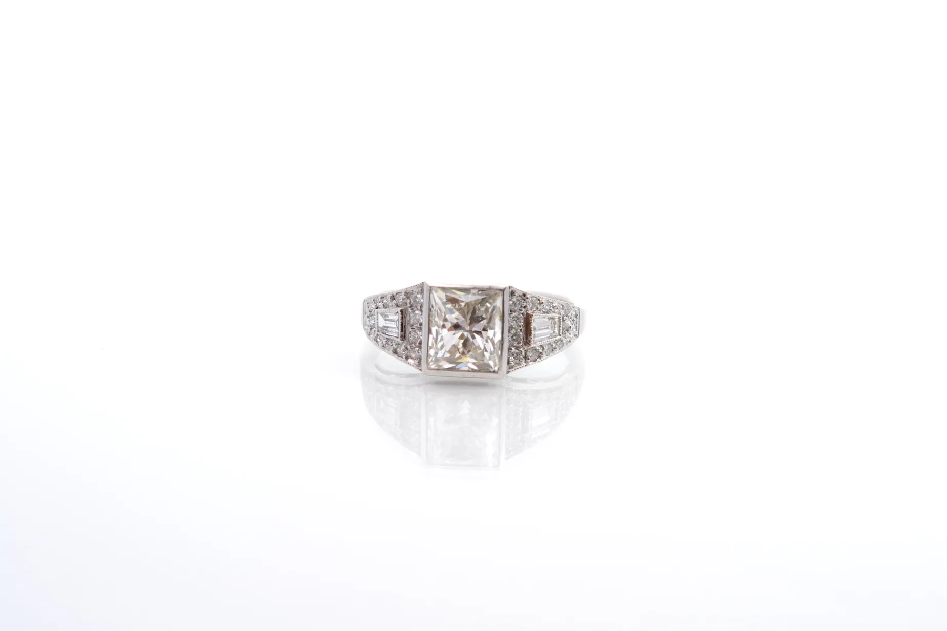 Bottazzi Blondeel Bague diamant taille princesse de 2cts Fashion