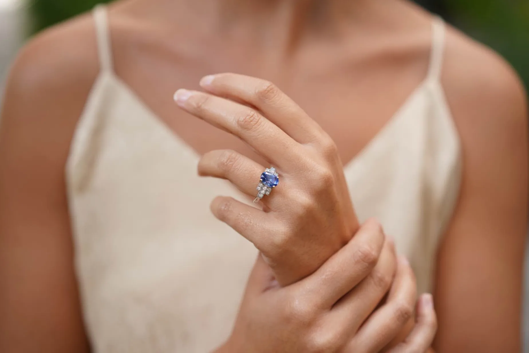 Bottazzi Blondeel Bague saphir de Ceylan et diamants en or blanc 18k Online