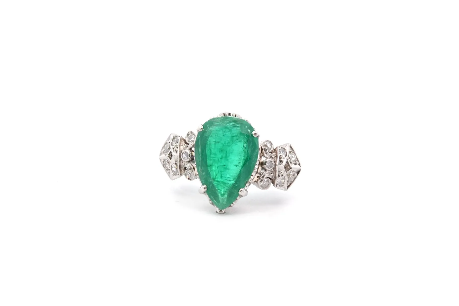 Bottazzi Blondeel Bague vintage émeraude et diamants en platine Hot