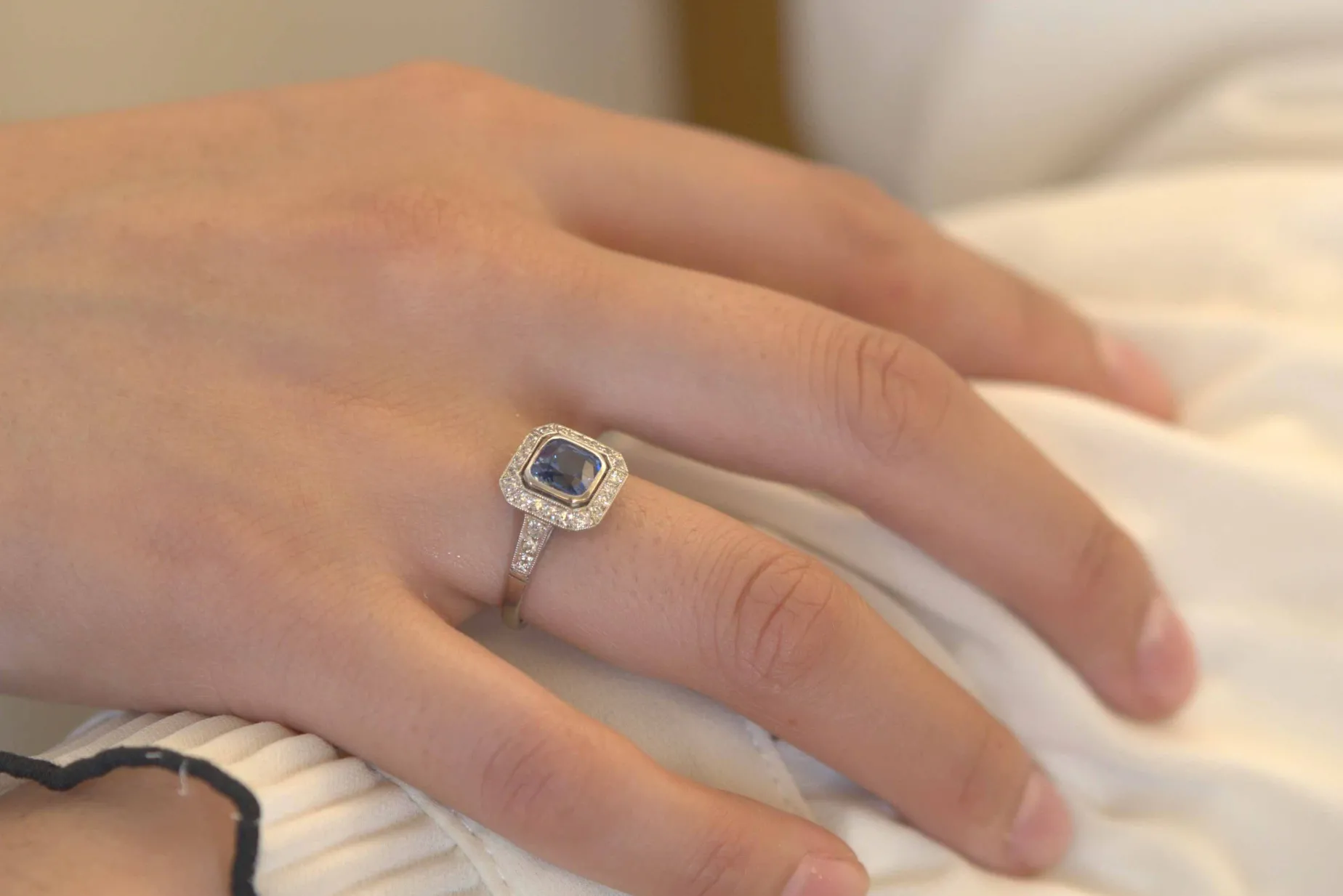 Bottazzi Blondeel Bague vintage saphir et diamants art déco Clearance