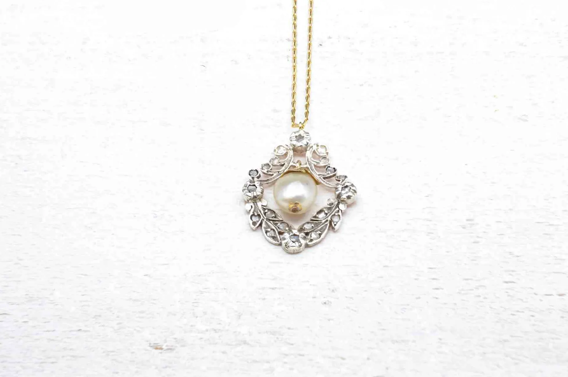 Bottazzi Blondeel Pendentif ancien 19e perle et roses de diamants Discount